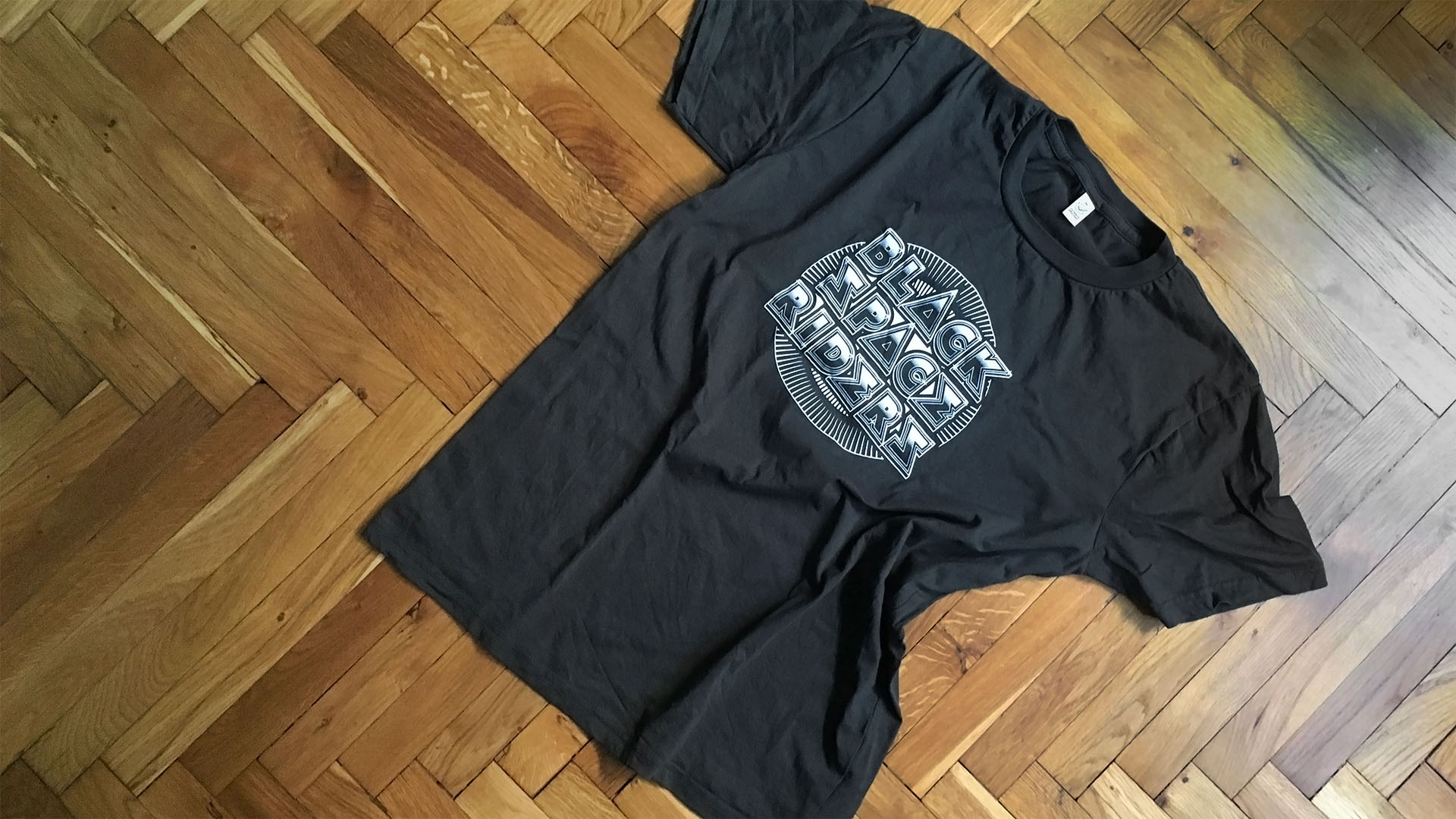 T-Shirt-Design Logo für Black Space Riders Rockband aus Münster